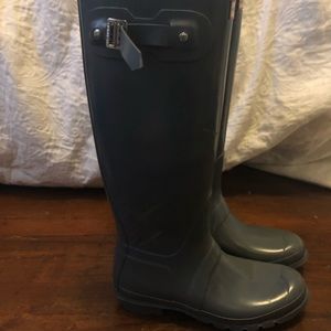 Tall brand new grey hunter boots